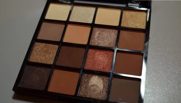   "16 Shadow of Brown" LAMEL Professional
