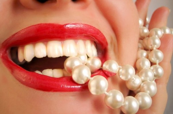 Как правильно ухаживать за зубами?