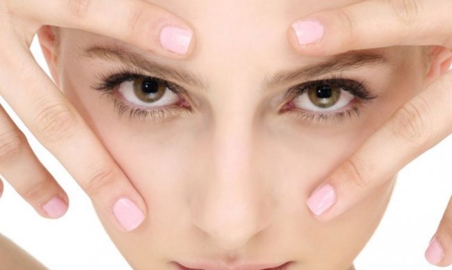 Как уменьшить морщинки вокруг глаз?