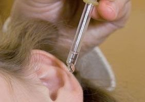Шумит в ушах: как лечить тиннитус