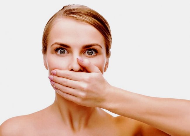Запах изо рта: как избавиться?